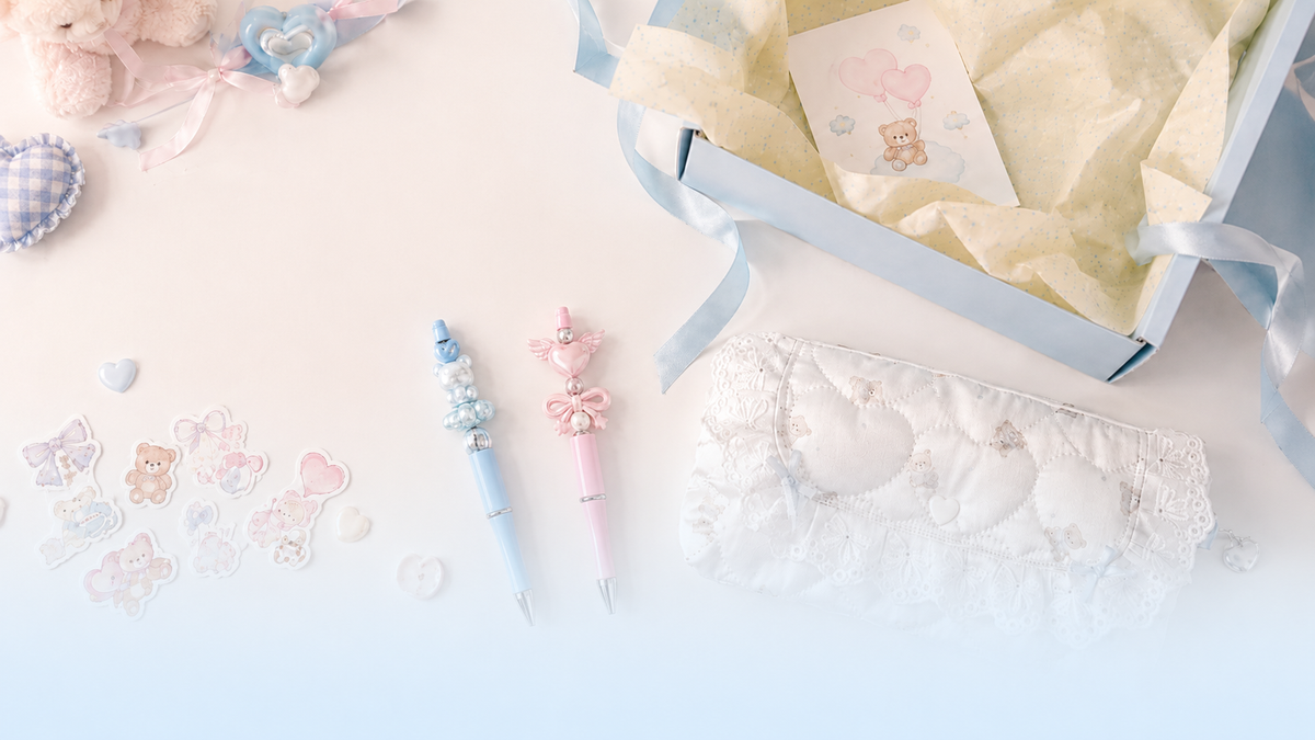 Cute custom pens, compact mirrors, hair brushes and pastel accessories by Skyla Studio